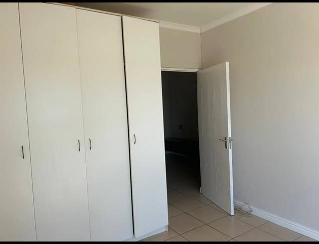 1 BEDROOM APARTMENT FOR SALE IN LANSDOWNE